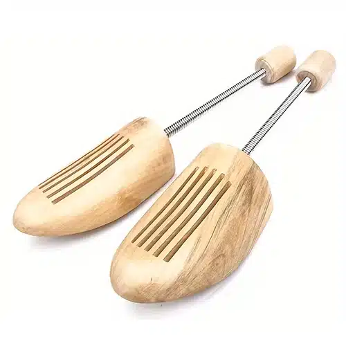 Wooden Spring Loaded Golf Shoe Trees for Footjoy Golf Shoes U.K 10 - U.K 12